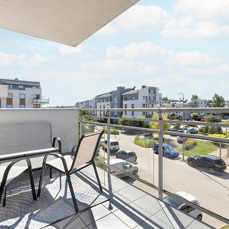 Jasny & Przestronny Apartament Z Balkonem I Parkingiem By Rent Like Home กดิเนีย ภายนอก รูปภาพ
