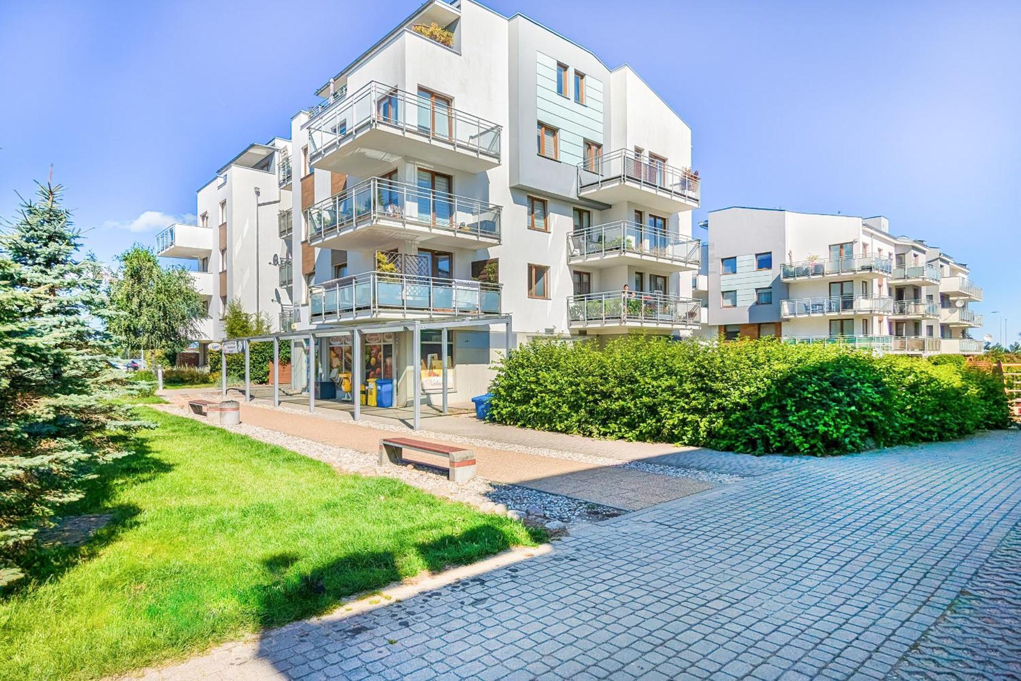 Jasny & Przestronny Apartament Z Balkonem I Parkingiem By Rent Like Home กดิเนีย ภายนอก รูปภาพ
